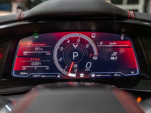 Used 2021 Chevrolet Corvette Stingray Premium Conv w/ Z51 Performance Package image 13