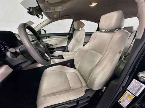 Used 2018 Honda Accord LX image 19