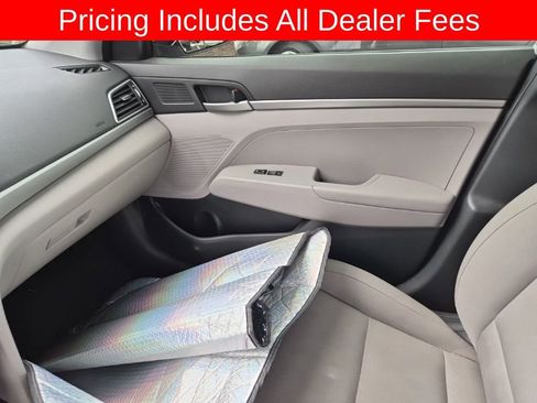 Used 2018 Hyundai Elantra SE FWD image 8