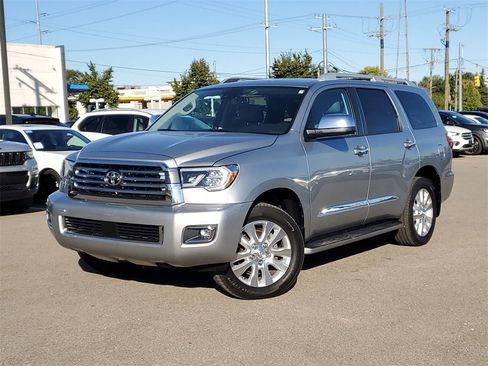 Used 2020 Toyota Sequoia Platinum image 39