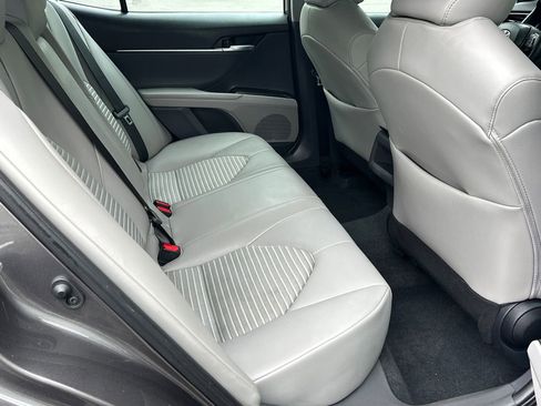 Used 2024 Toyota Camry SE w/ Cold Weather Package FWD image 12