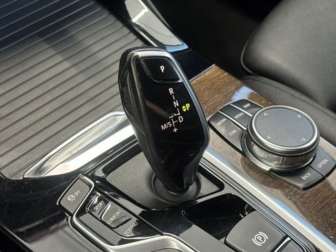 Used 2019 BMW X3 sDrive30i w/ Premium Package RWD image 17