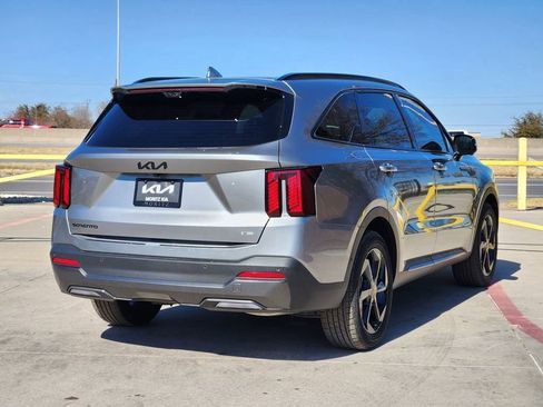 New 2026 Kia Sorento SX Prestige AWD/4WD image 4