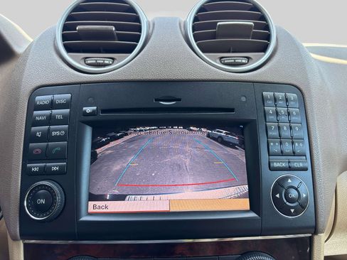 Used 2010 Mercedes-Benz ML 350 4MATIC image 6