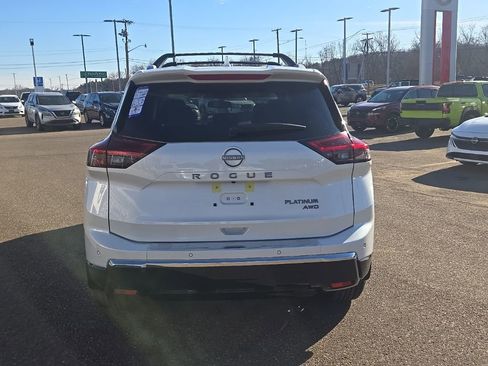 New 2026 Nissan Rogue Platinum w/ Platinum Premium Package image 7