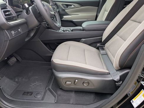 New 2026 Chevrolet Traverse LT FWD image 10
