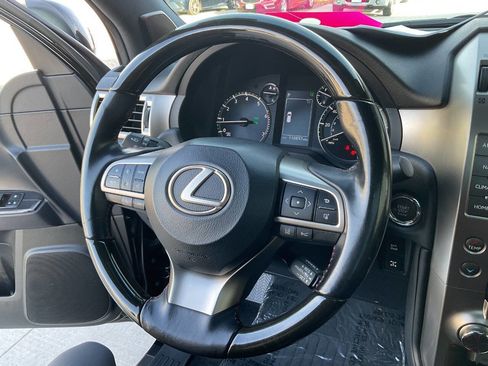 Used 2020 Lexus GX 460 Premium image 18