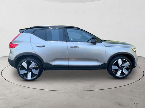 Certified 2023 Volvo XC40 Recharge Ultimate AWD/4WD image 6