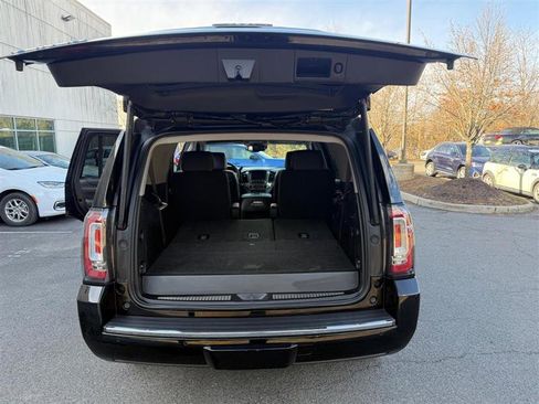 Used 2017 GMC Yukon Denali w/ Open Road Package image 42