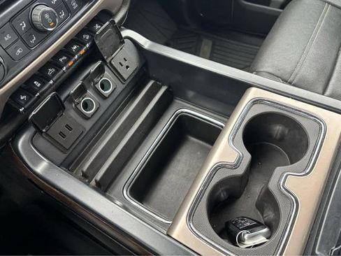 Used 2018 GMC Sierra 1500 Denali w/ Denali Ultimate Package AWD/4WD image 22