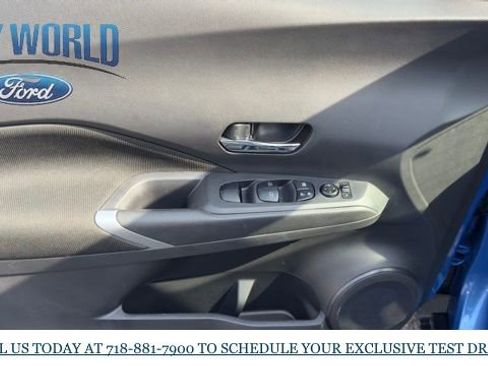 Used 2024 Nissan Kicks SV image 7