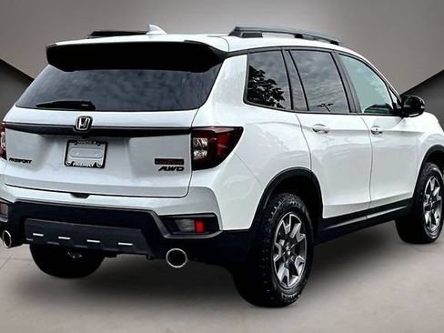 Used 2023 Honda Passport TrailSport image 6