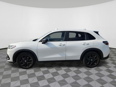 Certified 2024 Honda HR-V Sport image 5