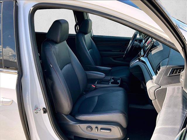 Used 2023 Honda Odyssey Sport image 9