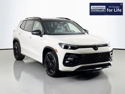 New 2025 Volkswagen Tiguan SE R-Line