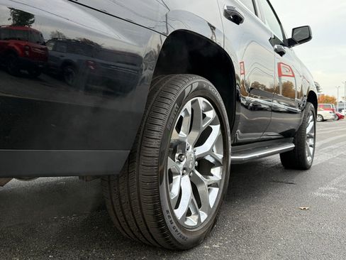 Used 2018 GMC Yukon Denali image 10