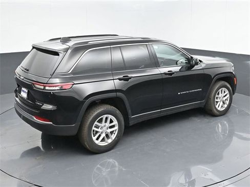 New 2024 Jeep Grand Cherokee Laredo X image 37