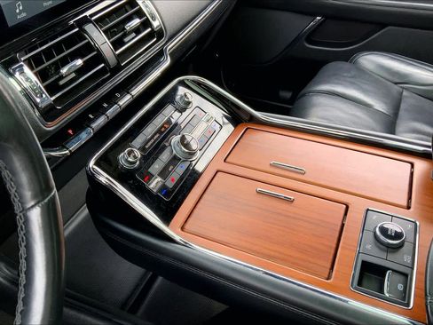 Used 2019 Lincoln Navigator Reserve w/ Cargo Package image 17