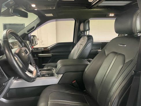 Used 2015 Ford F150 Platinum image 10