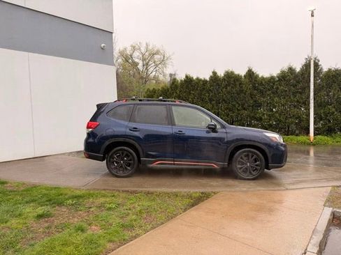 Used 2019 Subaru Forester Sport AWD/4WD image 2