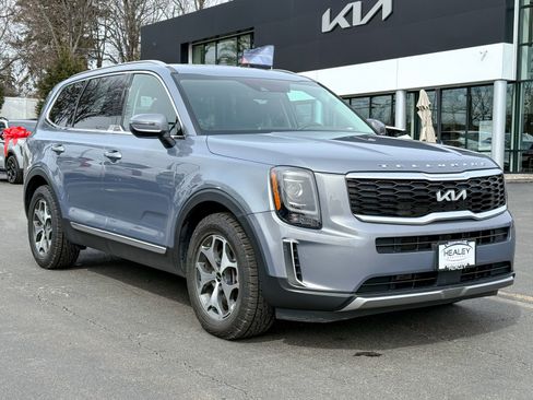 Certified 2022 Kia Telluride EX image 1