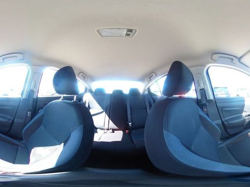 Used 2025 Nissan Versa SV FWD image 40