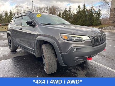 Used 2022 Jeep Cherokee Trailhawk w/ Trailer Tow Group image 2