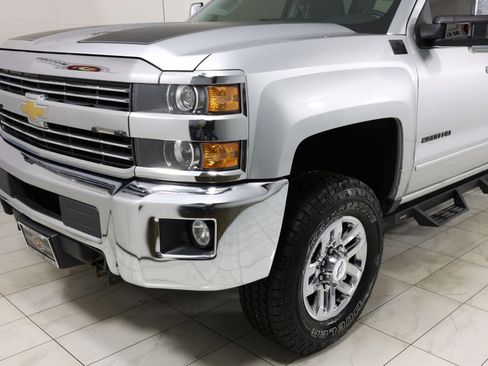 Used 2016 Chevrolet Silverado 2500 LT w/ LT Convenience Package image 46