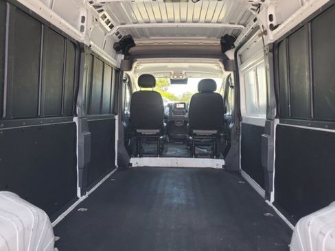 Used 2025 RAM ProMaster 3500 w/ Convenience Group FWD image 8