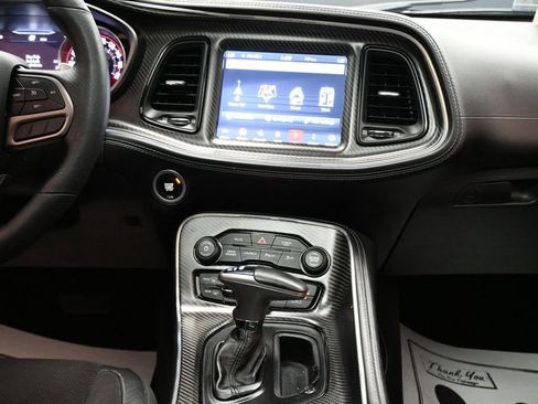Used 2020 Dodge Challenger R/T Scat Pack RWD image 19