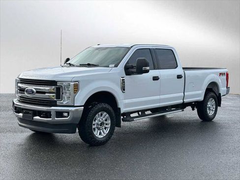 Used 2019 Ford F350 XLT w/ XLT Value Package image 7