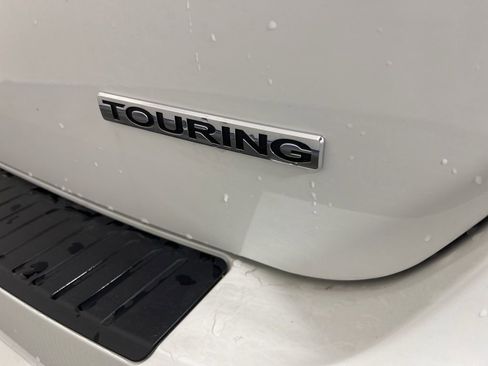 New 2026 Honda Odyssey Touring image 22