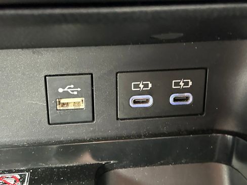 Certified 2025 Toyota Camry SE image 28