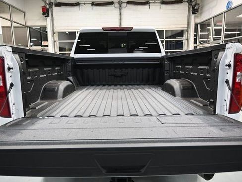 New 2026 Chevrolet Silverado 2500 LT image 7