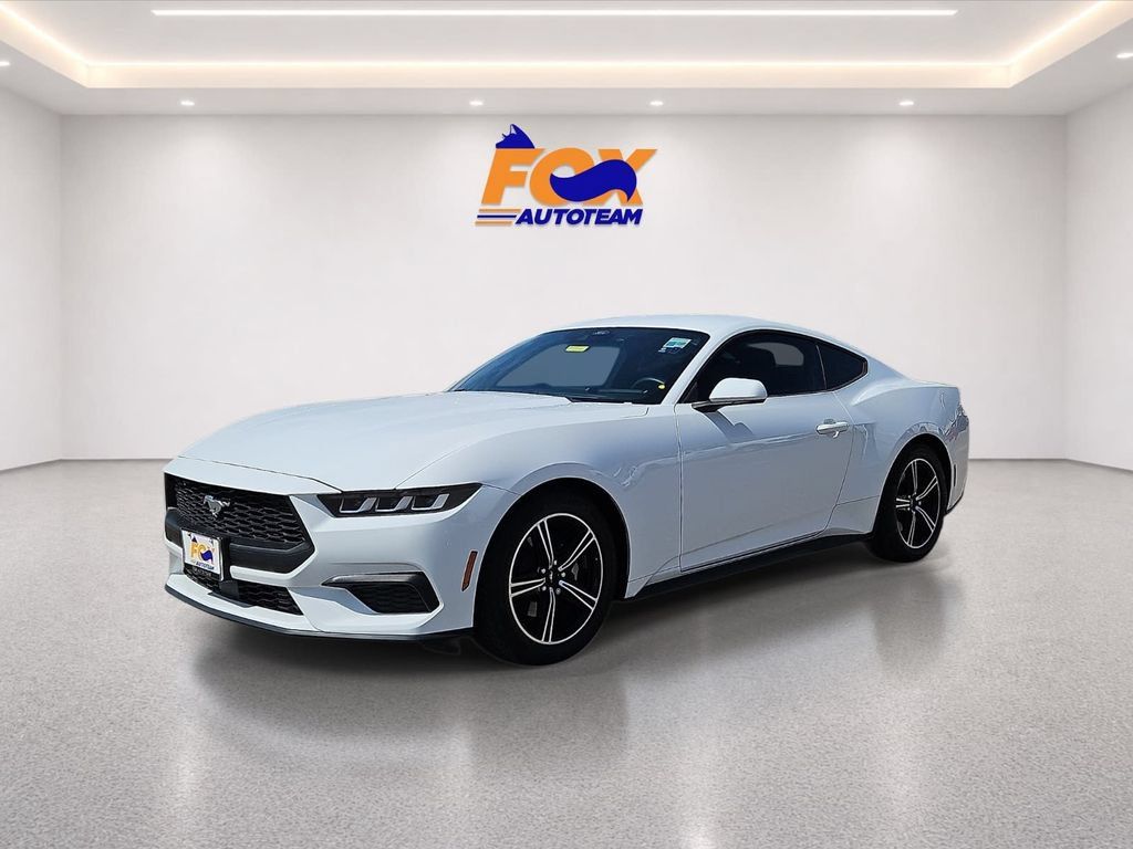 Used 2024 Ford Mustang Coupe RWD image 1