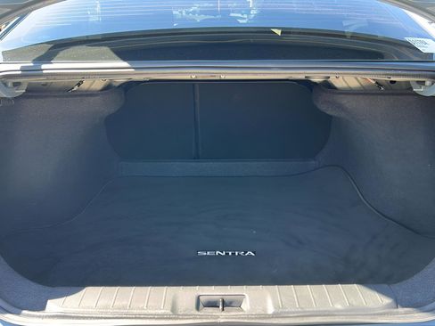 Used 2024 Nissan Sentra SV FWD image 23