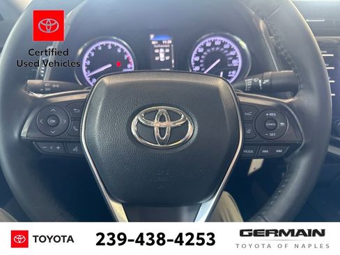 Used 2019 Toyota Camry SE FWD image 15