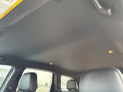 Used 2020 Jeep Grand Cherokee Altitude image 23