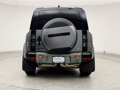Used 2022 Land Rover Defender 110 X AWD/4WD image 6
