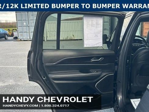 Used 2022 Jeep Grand Cherokee L Laredo image 34