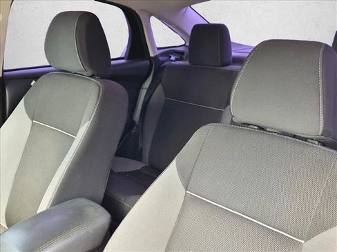 Used 2013 Ford Focus SE FWD image 7