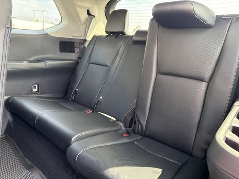 New 2026 Toyota Grand Highlander FWD image 31