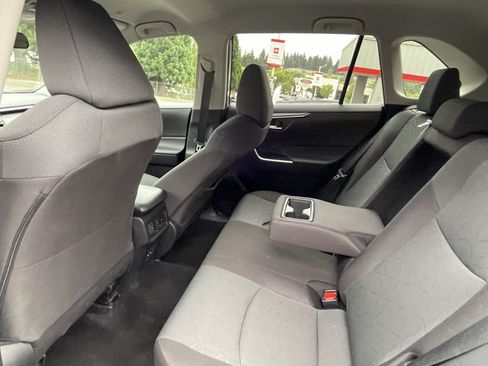 Certified 2025 Toyota RAV4 XLE AWD/4WD image 12