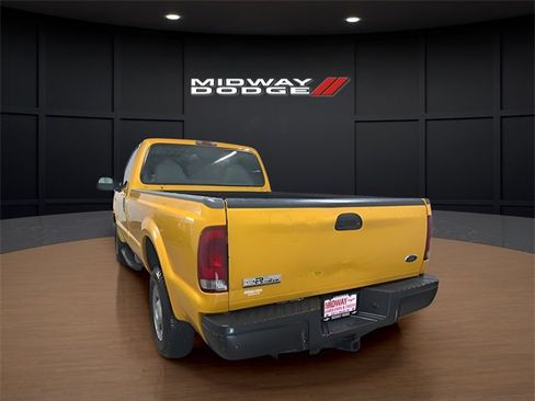 Used 2005 Ford F250 XL image 17