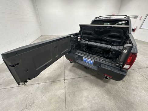 Used 2023 Honda Ridgeline RTL-E image 15