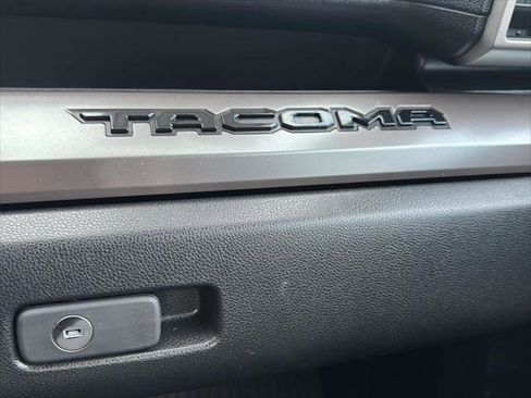 Certified 2024 Toyota Tacoma TRD Off-Road image 48