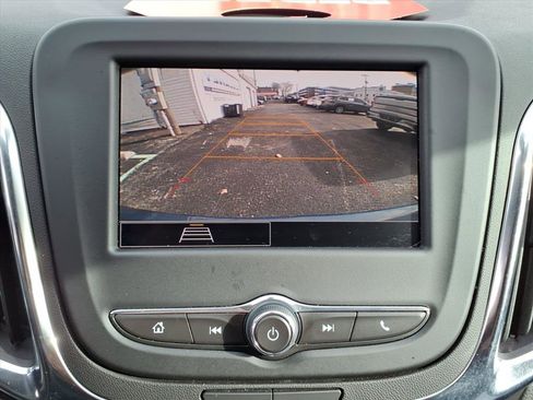 Certified 2024 Chevrolet Equinox LT w/ LPO, Floor Liner Package image 23