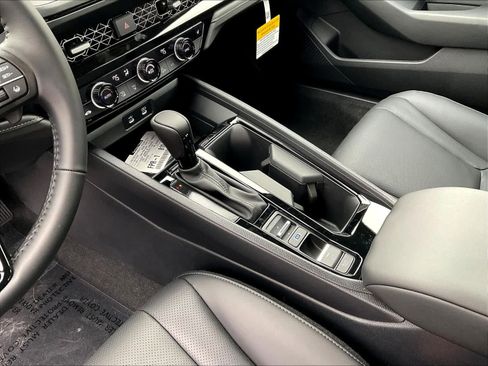 New 2025 Honda Accord EX-L image 14