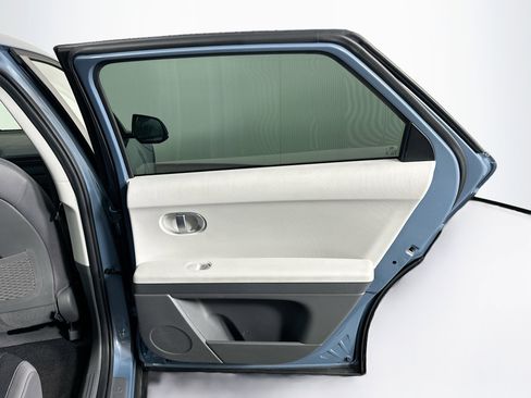 Used 2024 Hyundai Ioniq 5 SEL image 30