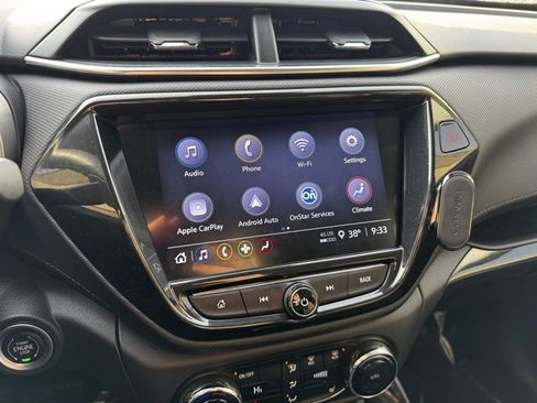 Certified 2021 Chevrolet TrailBlazer LT w/ Convenience Package image 3